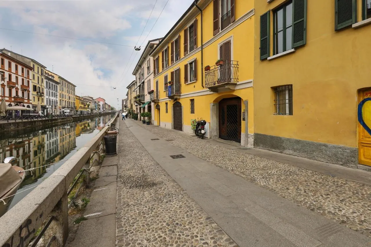 Navigli District Milano Center Studios 0*, Milan Italy